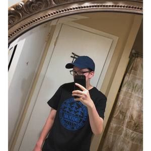 Meet your Posher, Everett